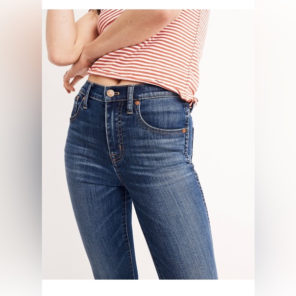 10" High-Rise Skinny Jeans in Danny Wash: TENCEL™ Denim Edition - Picture 2 of 7